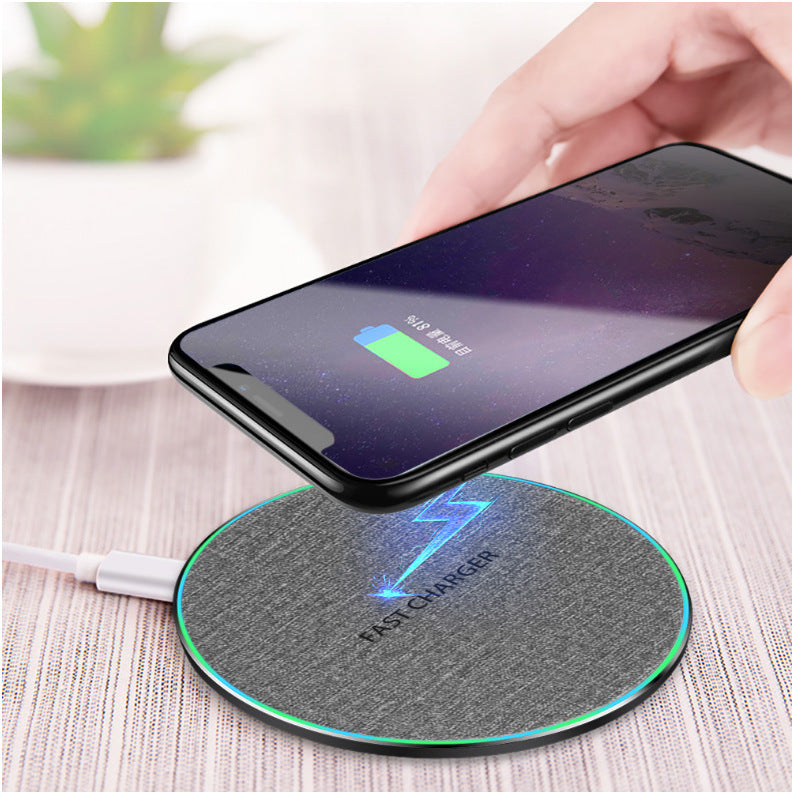 Qi Standard Ultra- Fast Charge Wireless Charger 15W